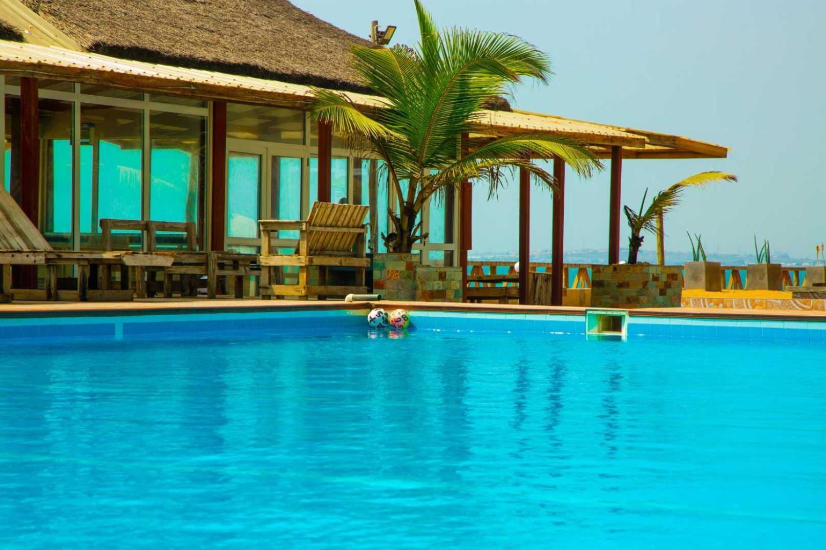 Ocean Green Beach Resort Prampram Buitenkant foto