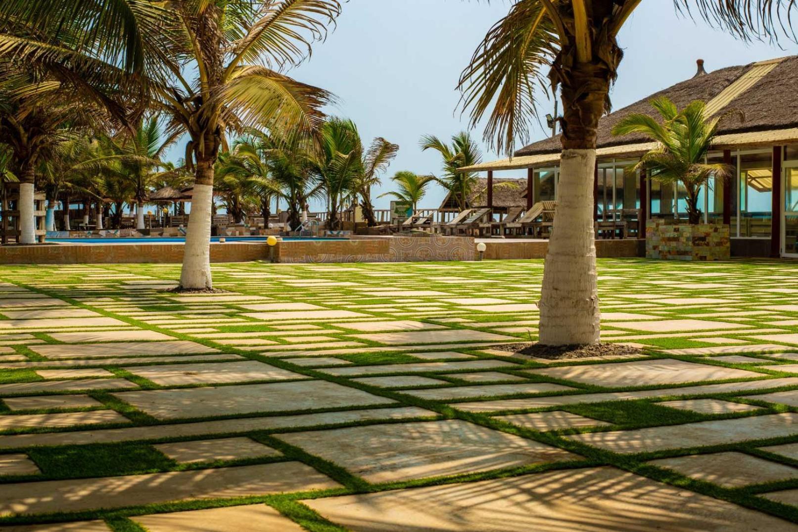 Ocean Green Beach Resort Prampram Buitenkant foto