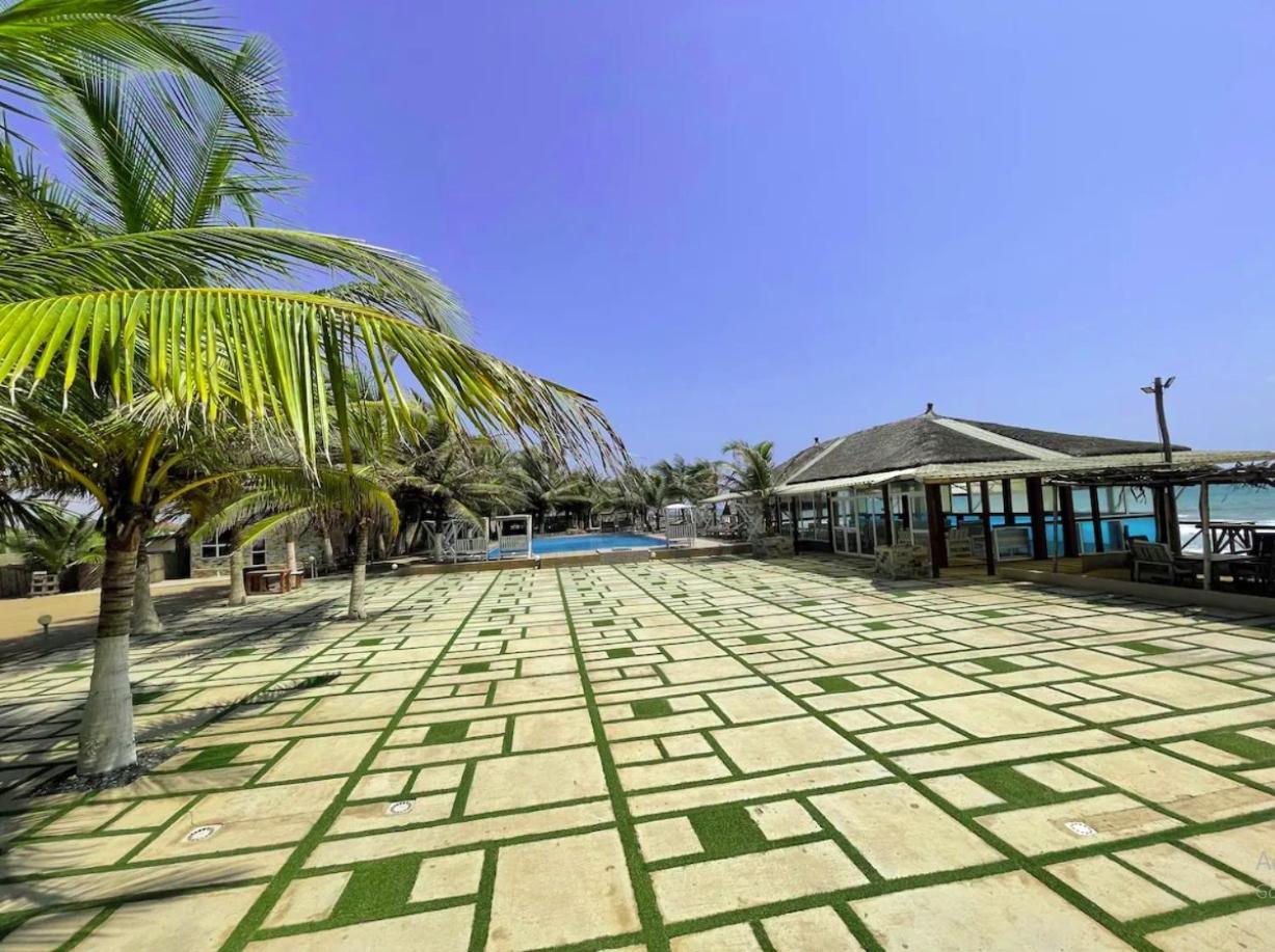 Ocean Green Beach Resort Prampram Buitenkant foto